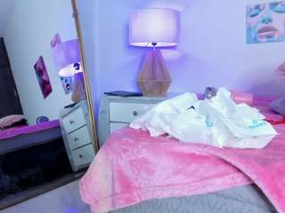 hailey-hadid live webcam show