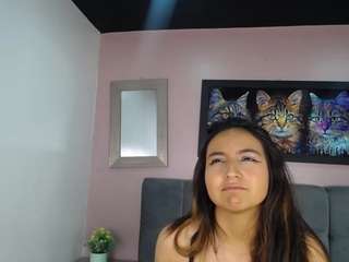 meggannfoxx Live Webcam on CamSoda
