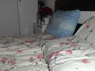 petite-danielle webcam