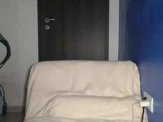 petite-danielle