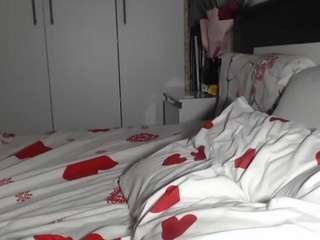 petite-danielle