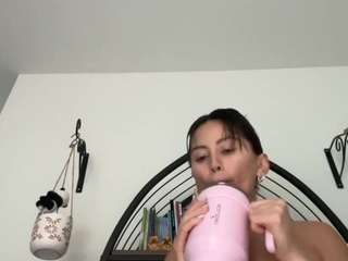 rennuisance Webcam Model Profile