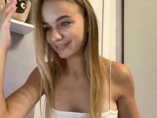 sheridangechas Live Webcam on CamSoda