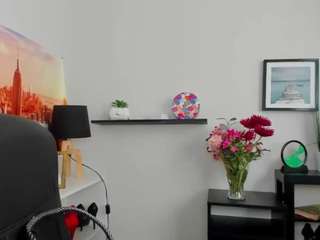 velvetjasmine Live Webcam on CamSoda