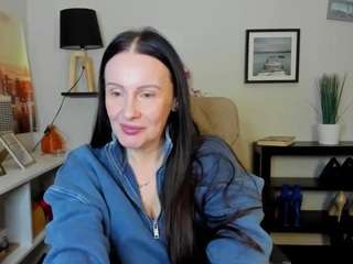 velvetjasmine's CamSoda show and profile