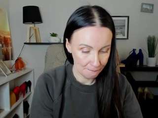 velvetjasmine's CamSoda show and profile