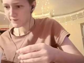 zoeclever webcam