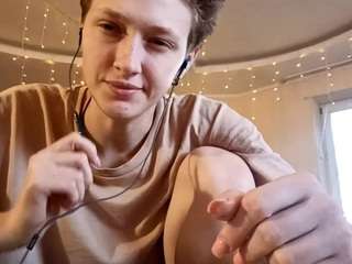 zoeclever webcam