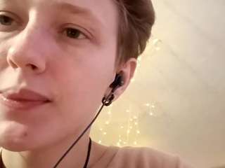 zoeclever webcam