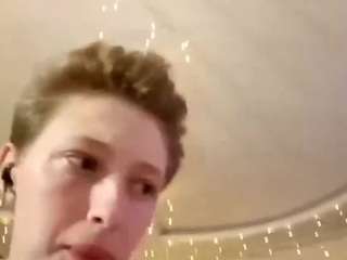 zoeclever webcam