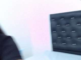 ivorynoir's CamSoda show and profile