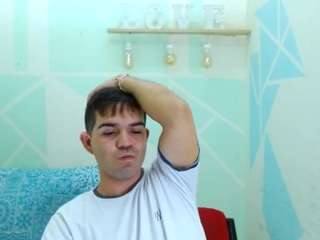 jaimes105 Live Webcam on {site_name}