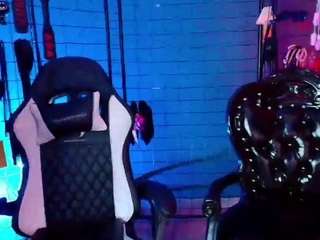 mrebonybdsm's CamSoda show and profile