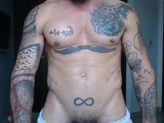 ryanbigdickboot Live Webcam on CamSoda