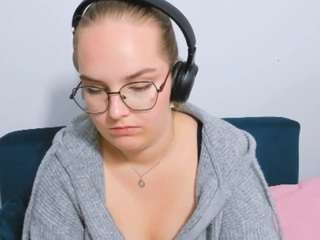 alicejuicy Live Webcam on CamSoda