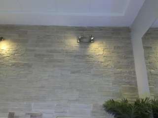  angelinsinn chat room