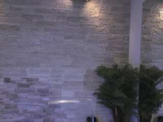  angelinsinn chat room