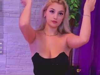 angelinsinn Live Webcam on CamSoda