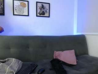 parisboobsbbw webcam model