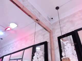 Tessacooper live cam preview