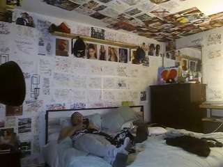 bigdikkpapii777 live cam profile