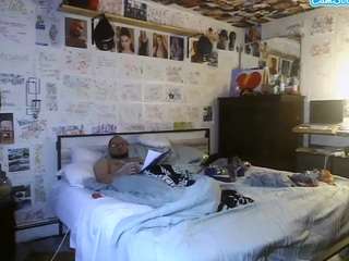 bigdikkpapii777 live cam profile