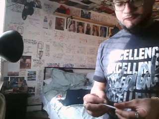 bigdikkpapii777 live cam profile