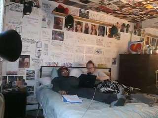 bigdikkpapii777 live cam profile