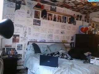 bigdikkpapii777's CamSoda show and profile