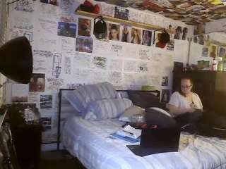 bigdikkpapii777's CamSoda show and profile