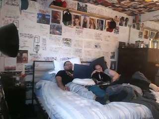 bigdikkpapii777's CamSoda show and profile