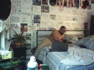 bigdikkpapii777 Sex Cam Show