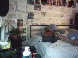 bigdikkpapii777 Sex Cam Show