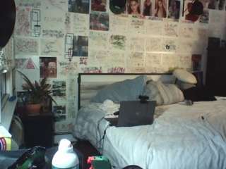 bigdikkpapii777 Sex Cam Show