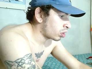Discover bruno-hard from CamSoda