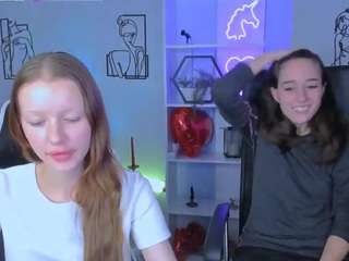 khloebeauty webcam model