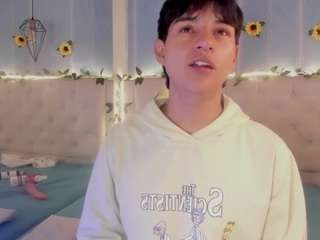 aleaurarashi from CamSoda