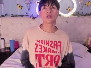 aleaurarashi Live Webcam on {site_name}