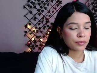 beautibellah Live Webcam on CamSoda