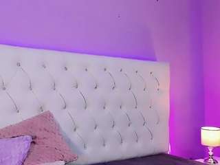 daniielav Live Webcam on CamSoda