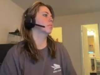 MichelleDoll4U live cam