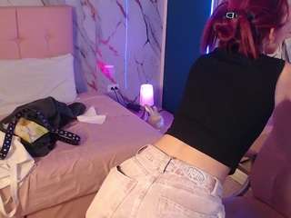 red-kytty6 webcam model