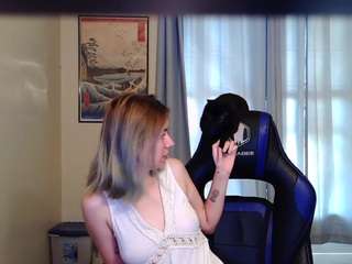 sexxysagee Live Webcam on CamSoda