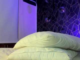  skailyn-angels chat room