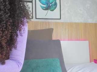 sofiaa-gonzales Live Webcam on CamSoda