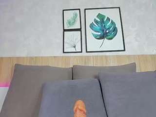 sofiaa-gonzales Live Webcam on CamSoda