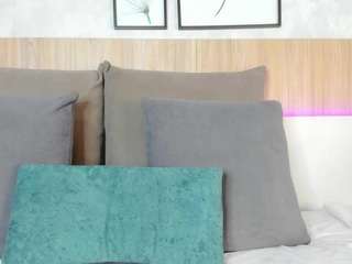 sofiaa-gonzales Live Webcam on CamSoda