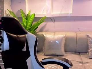  ultraa-violett chat room