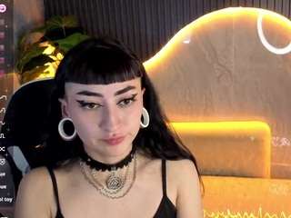 ultraa-violett webcam model