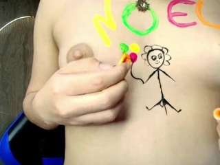 valentina-r's CamSoda show and profile